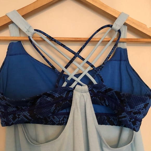 Lululemon Built in Bra Tank Size 4 - Picture 2 of 4